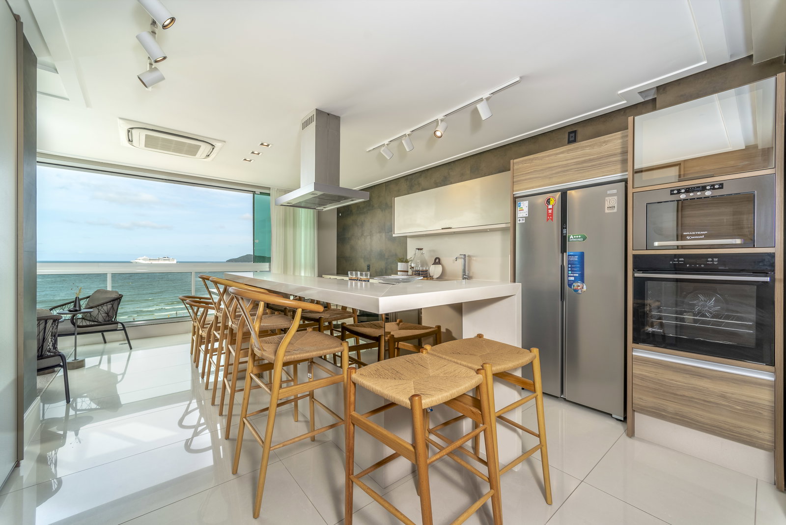 APARTAMENTO A VENDA